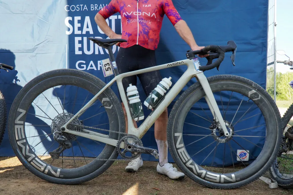 Leon Kaiser’s AVONA gravel bike with 32-inch NEWMEN wheels at Sea Otter Europe Girona